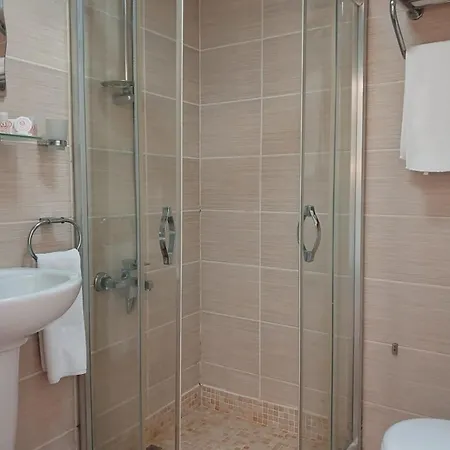 Sureyya Otel 3*
